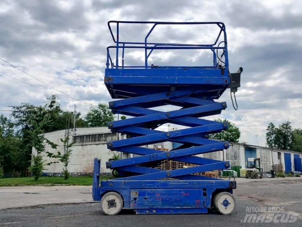 UpRight X32 Sakselifter