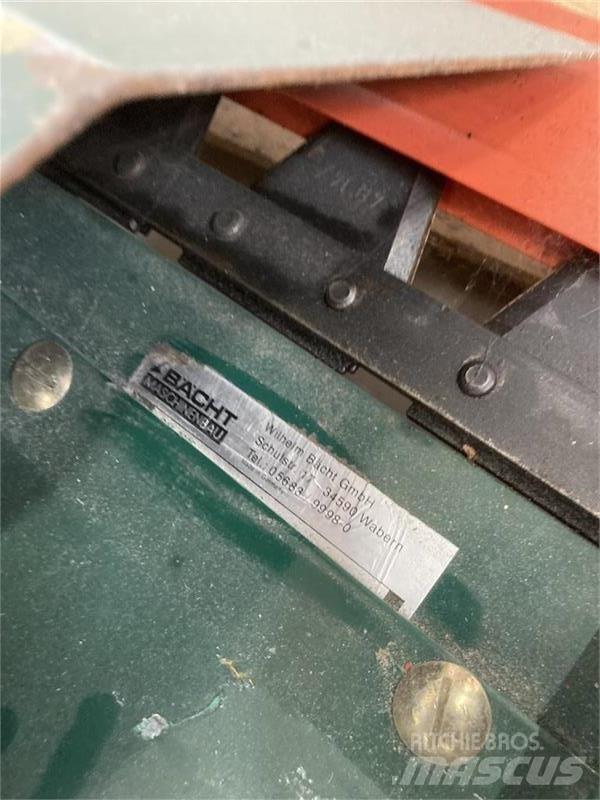 CLAAS BACHT SIDEKNIV Skurtresker tilbehør