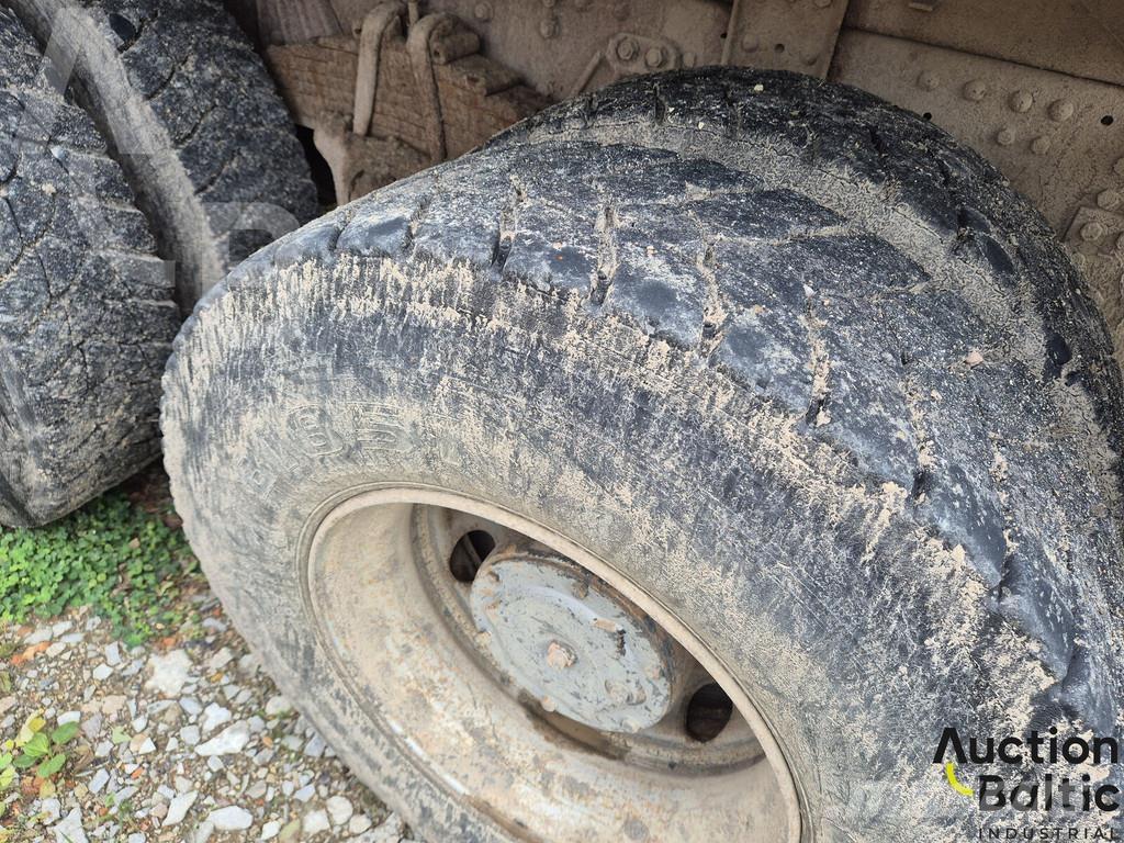 Iveco 260-34 Tankbiler