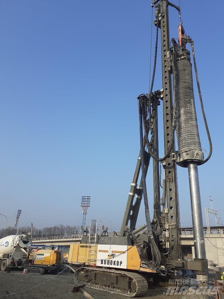 Liebherr LRB255 Fundamenterings rigger