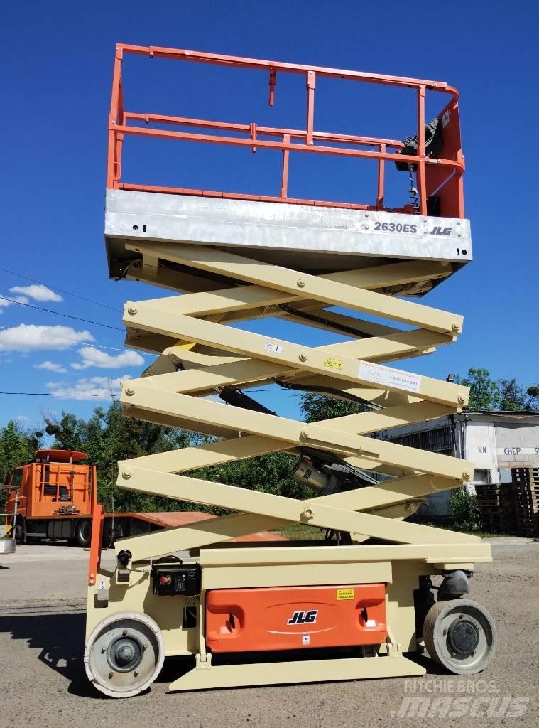 JLG 2630 ES Sakselifter