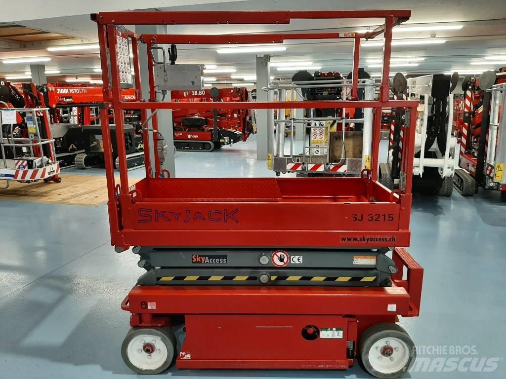 SkyJack SJIII 3215 Sakselifter