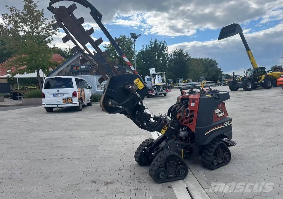 Ditch Witch R300 Beltedumpere