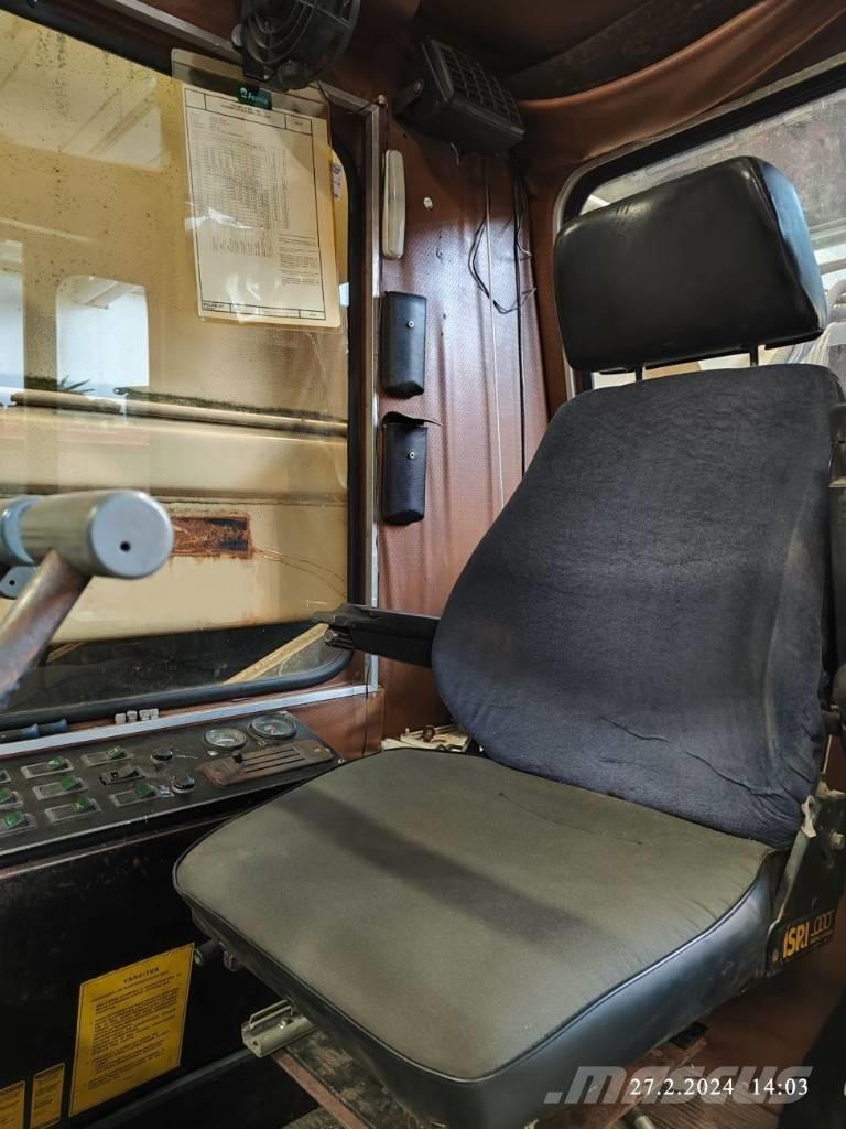 Lokomo A 353 NR Allterreng kraner