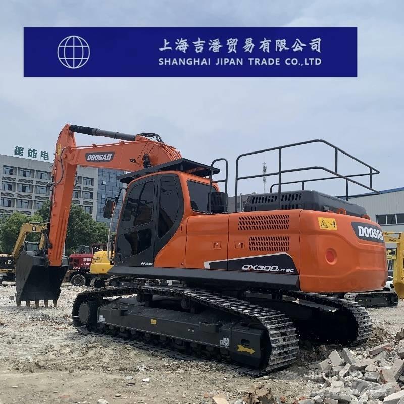 Doosan DX 300 Beltegraver