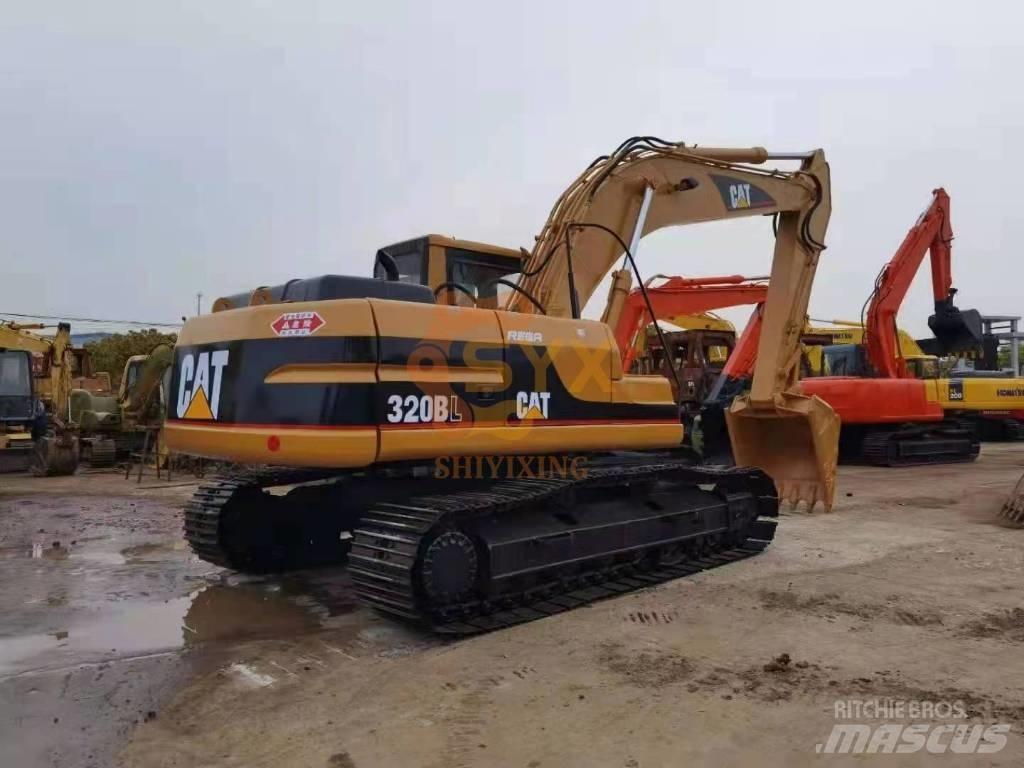 CAT 320 B Beltegraver