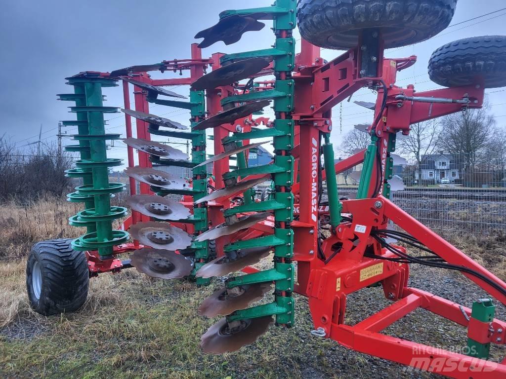 Agro-Masz BT40 Skålharver