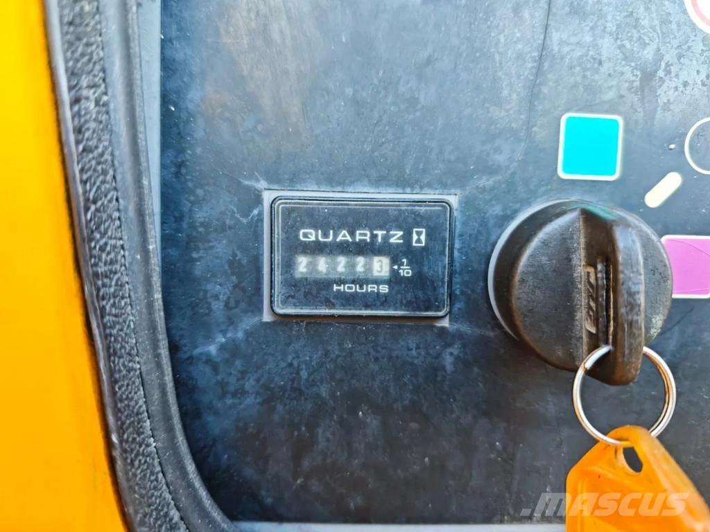 JLG 660 SJ Teleskop bomlifter