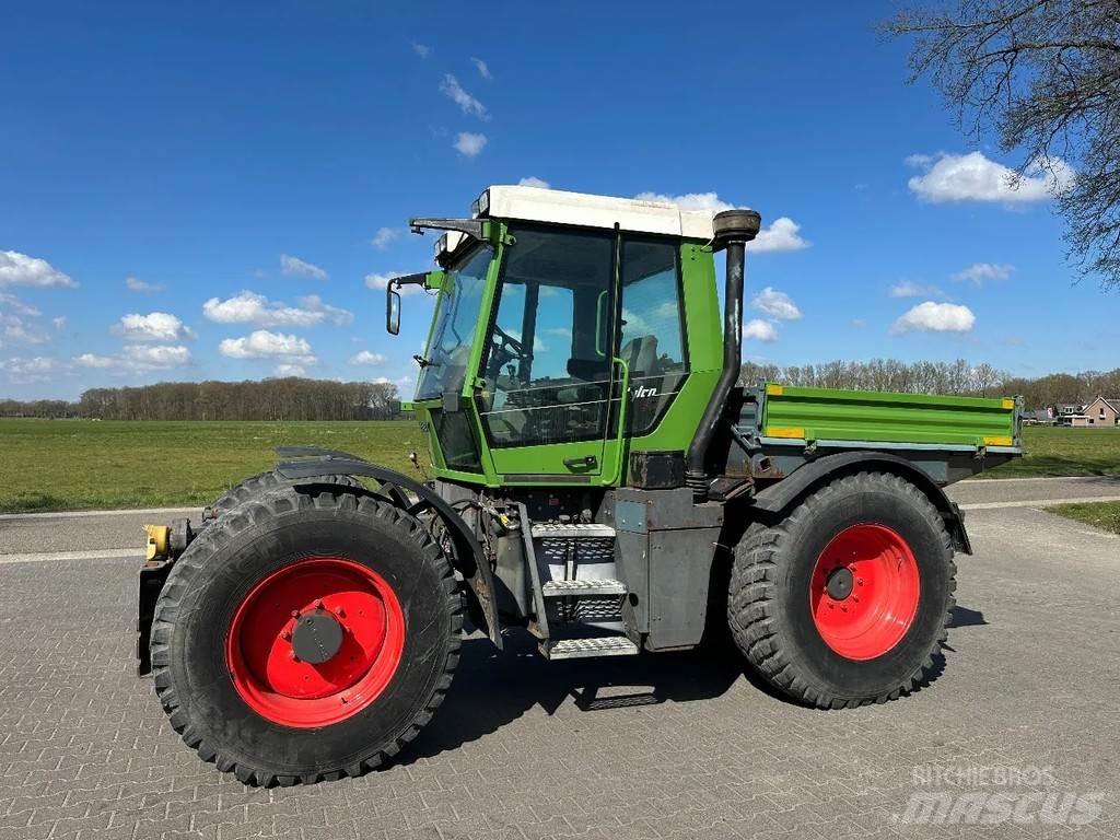 Fendt Xylon 520 Traktorer