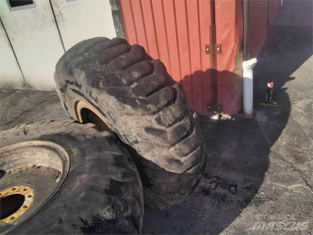 Nokian Els 17,5x25 Dekk, hjul og felger
