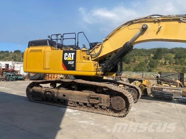 CAT 352 F Beltegraver