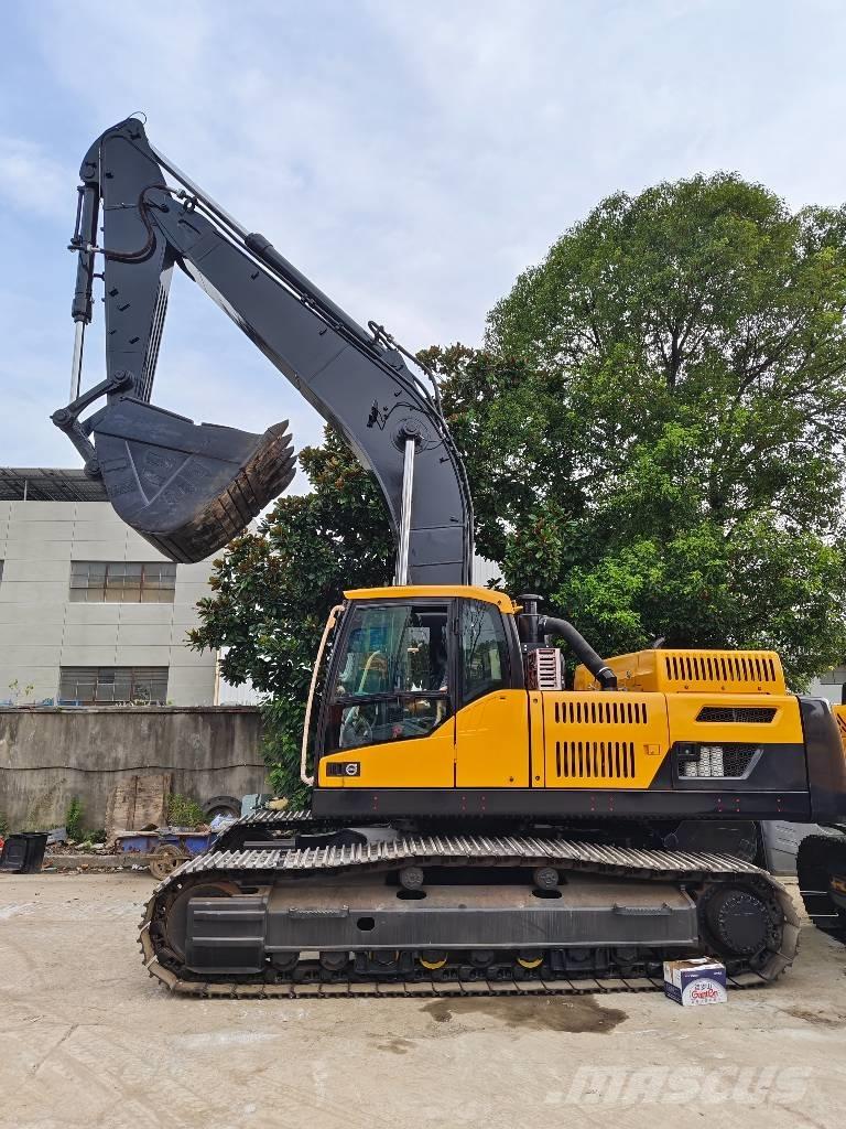 Volvo EC 380 D L Beltegraver