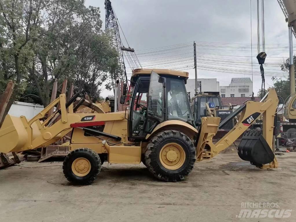 CAT 420 F Traktorgravere