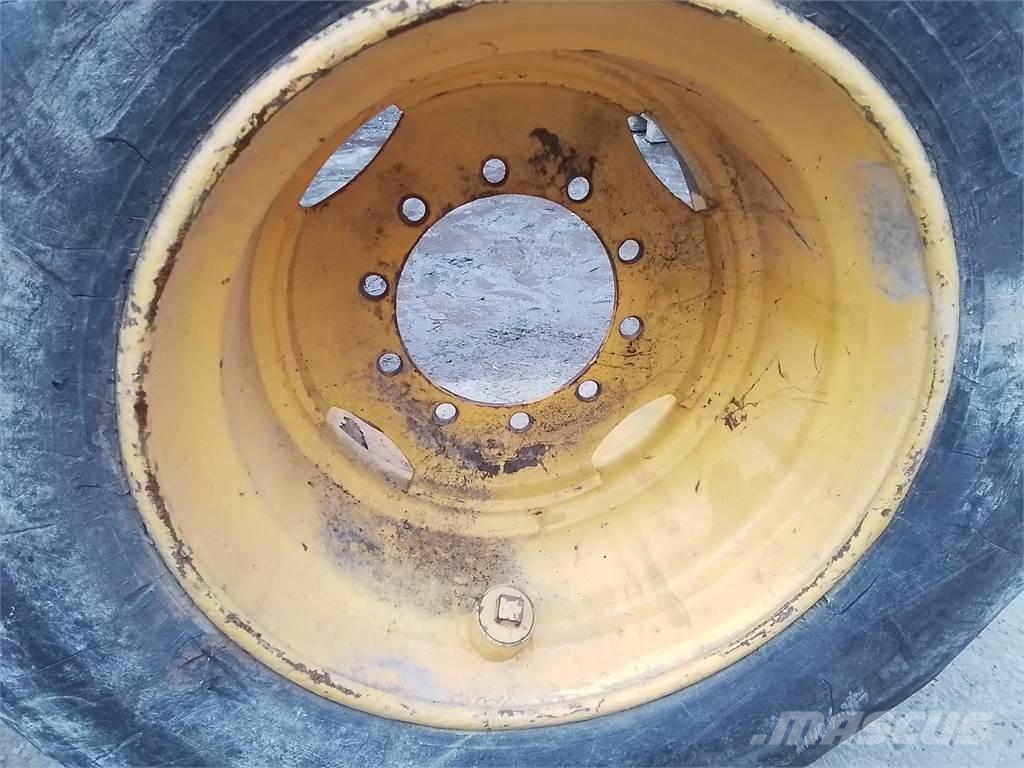 Ösa 250 20x26,5 Dekk, hjul og felger