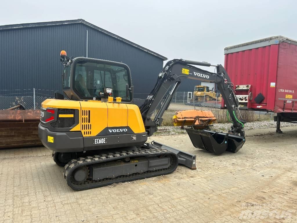 Volvo EC 60 E Beltegraver