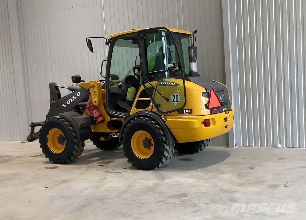 Volvo L 25 F Hjullastere