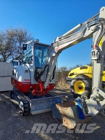 Takeuchi TB 230 Minigravere <7t