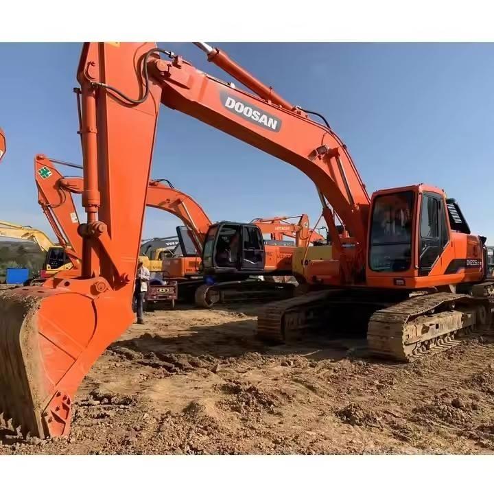 Doosan DH 225 Beltegraver