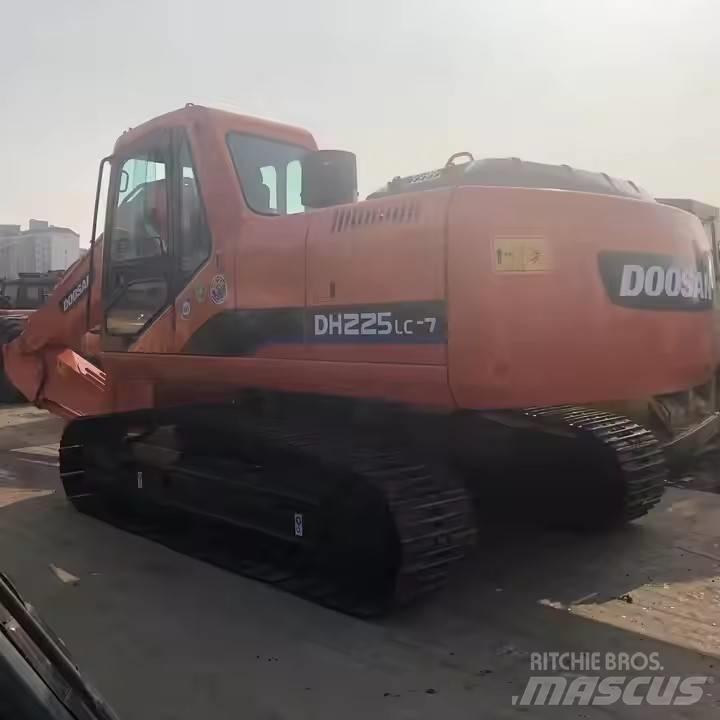 Doosan DH 225 Beltegraver