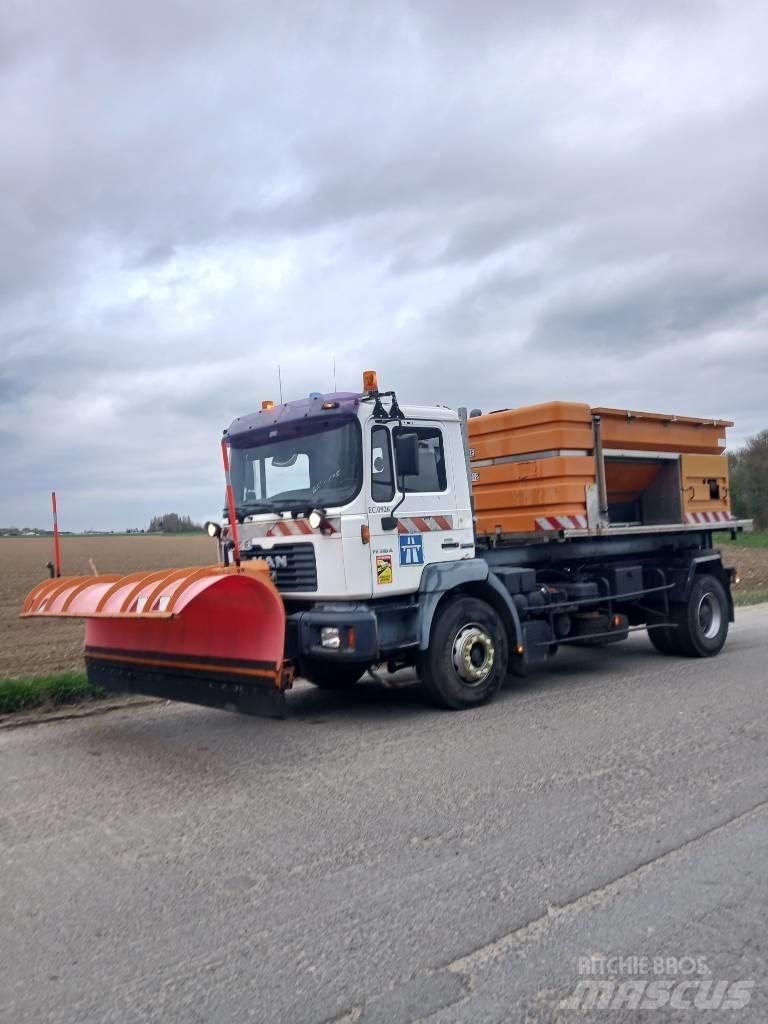 MAN FE 310 Krokbil