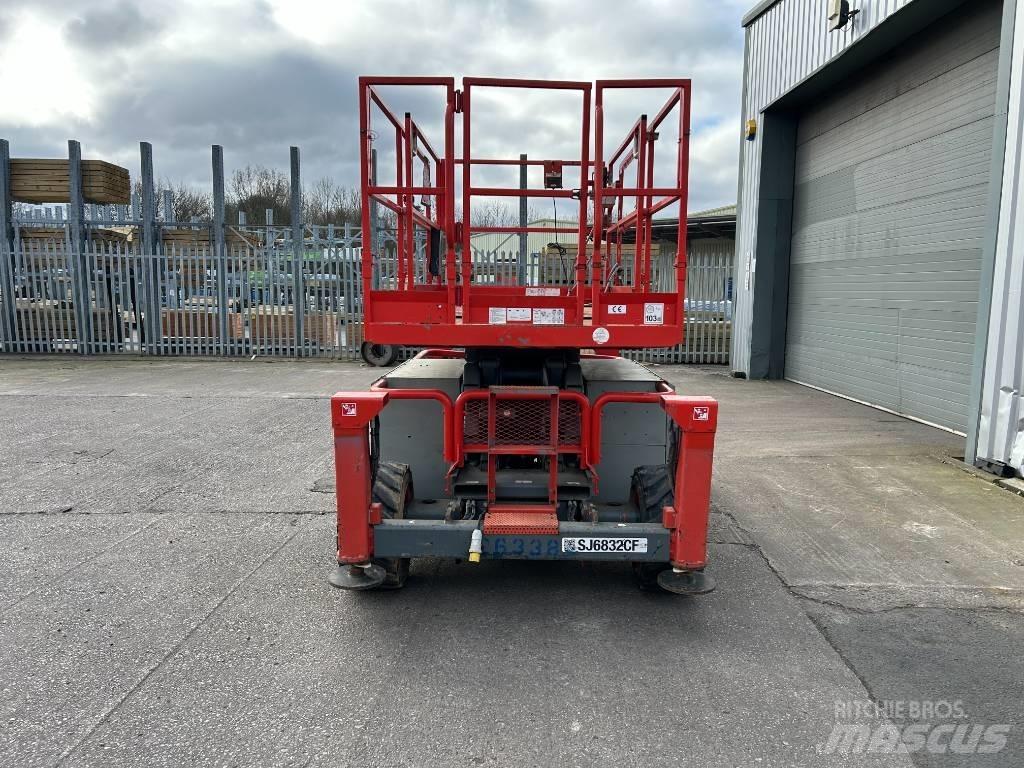 SkyJack SJ 6832 Sakselifter