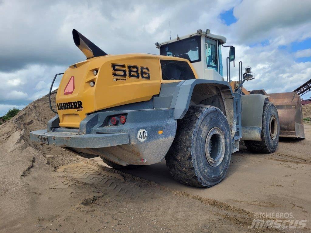 Liebherr L 586 Hjullastere