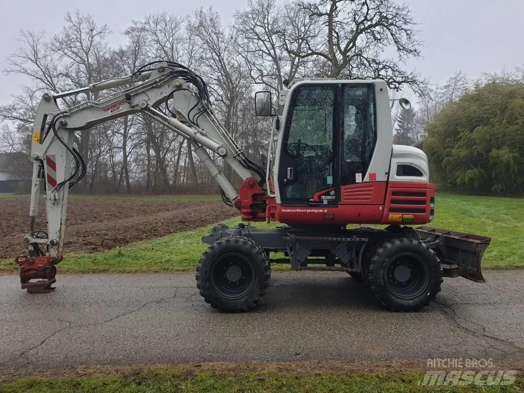 Takeuchi TB 295 W Hjulgravere