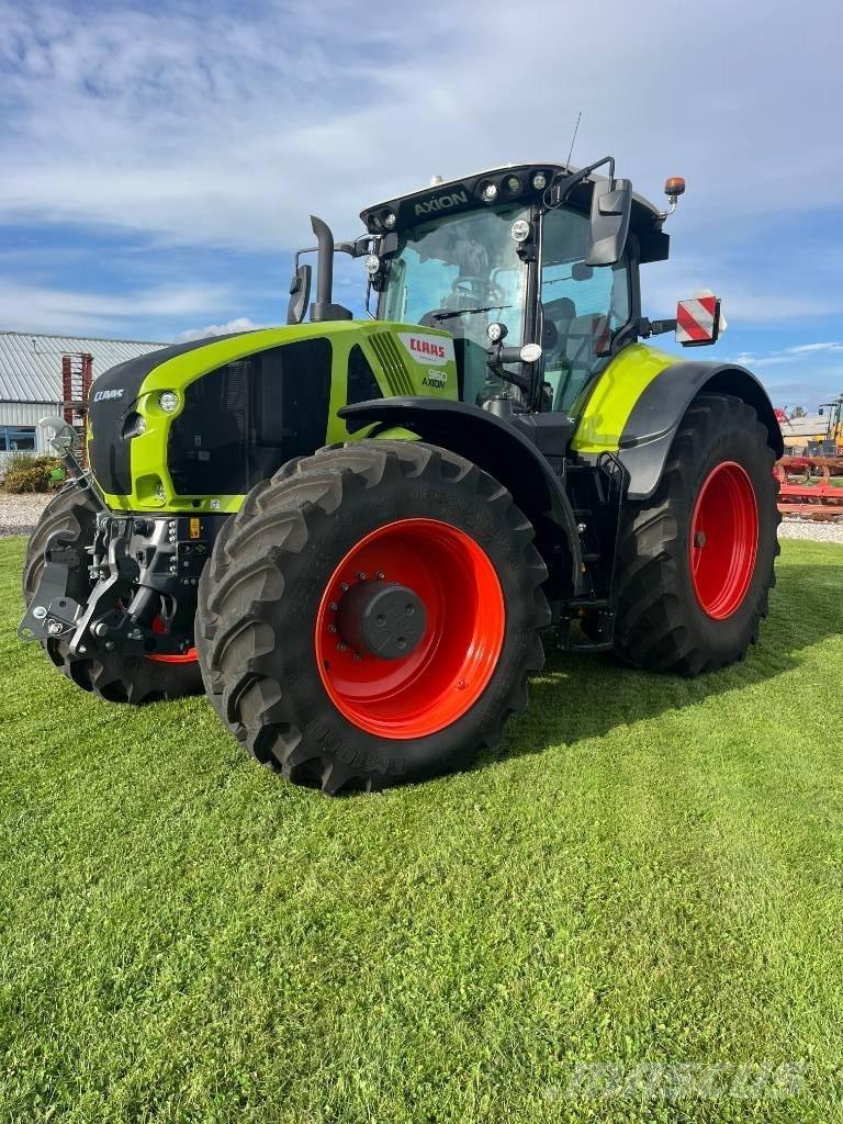 CLAAS AXIO 960 Traktorer
