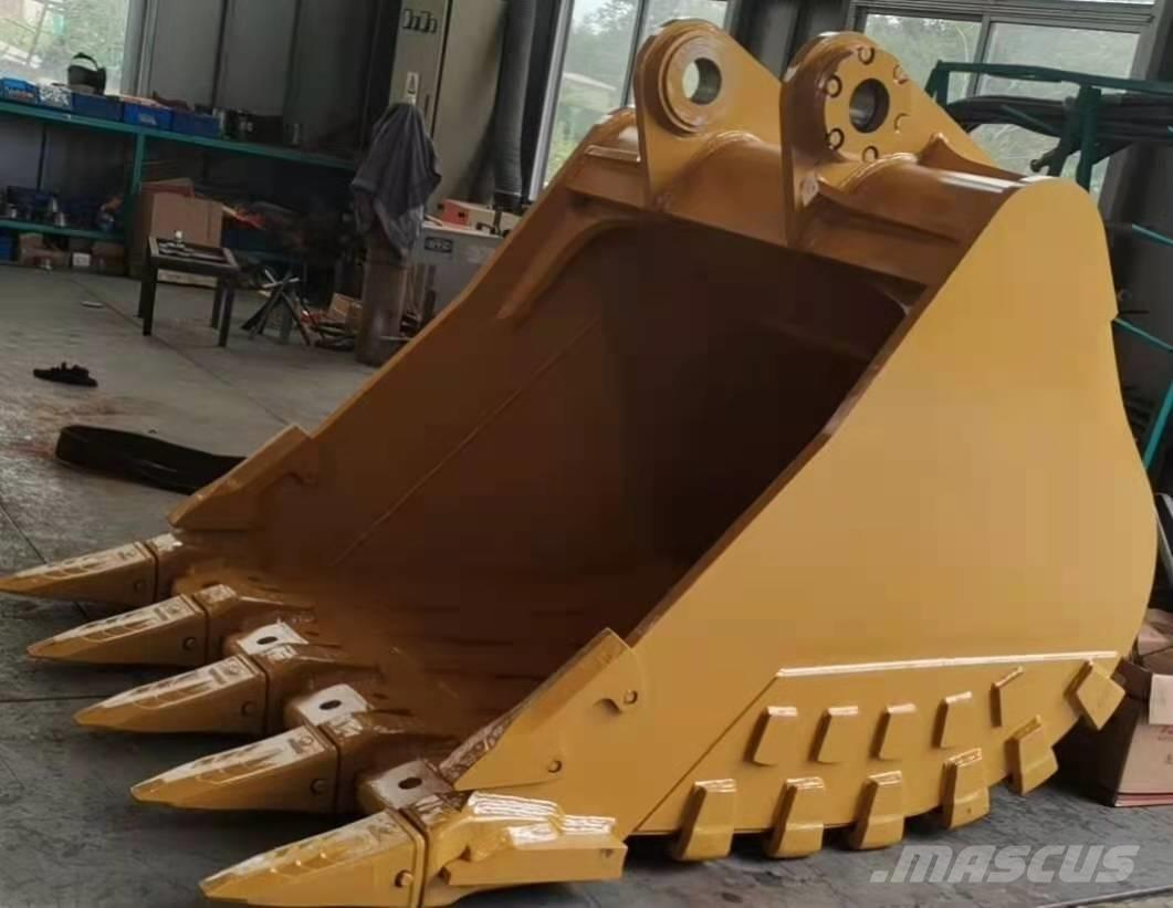 CAT 349 Rock Bucket Skuffer