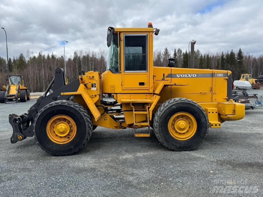 Volvo L 90 D Hjullastere