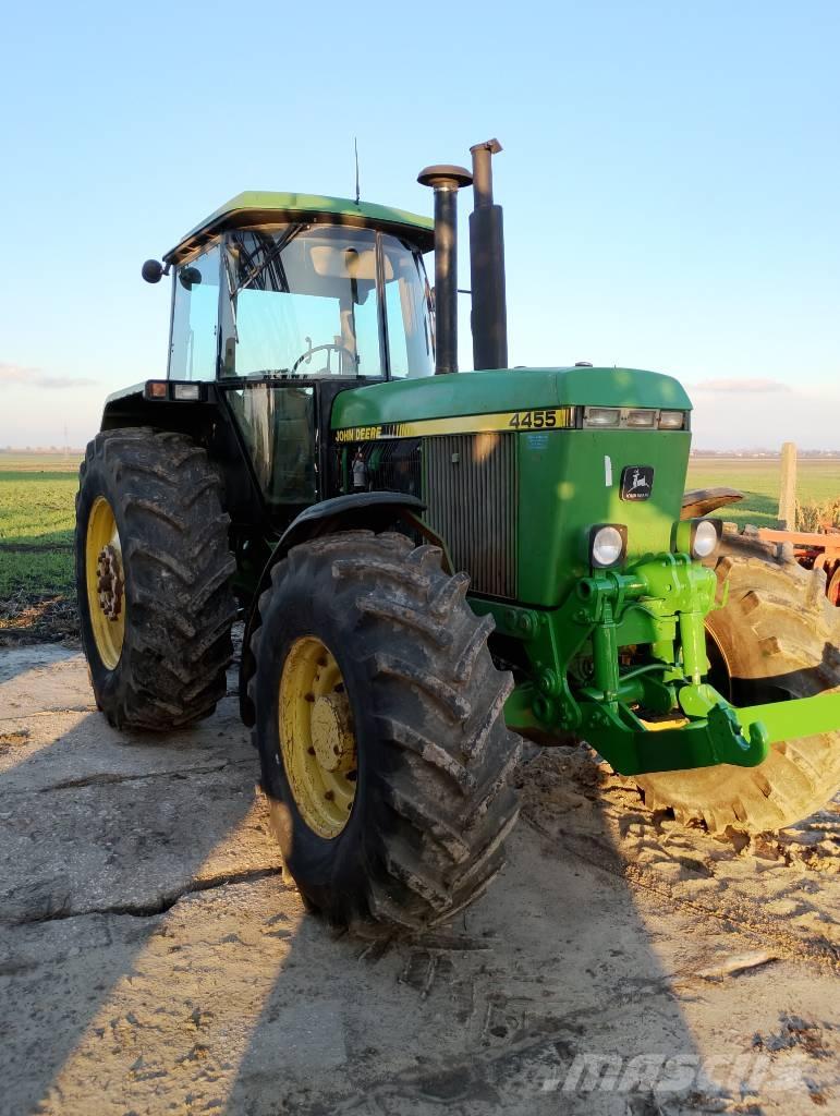 John Deere 4455 Traktorer