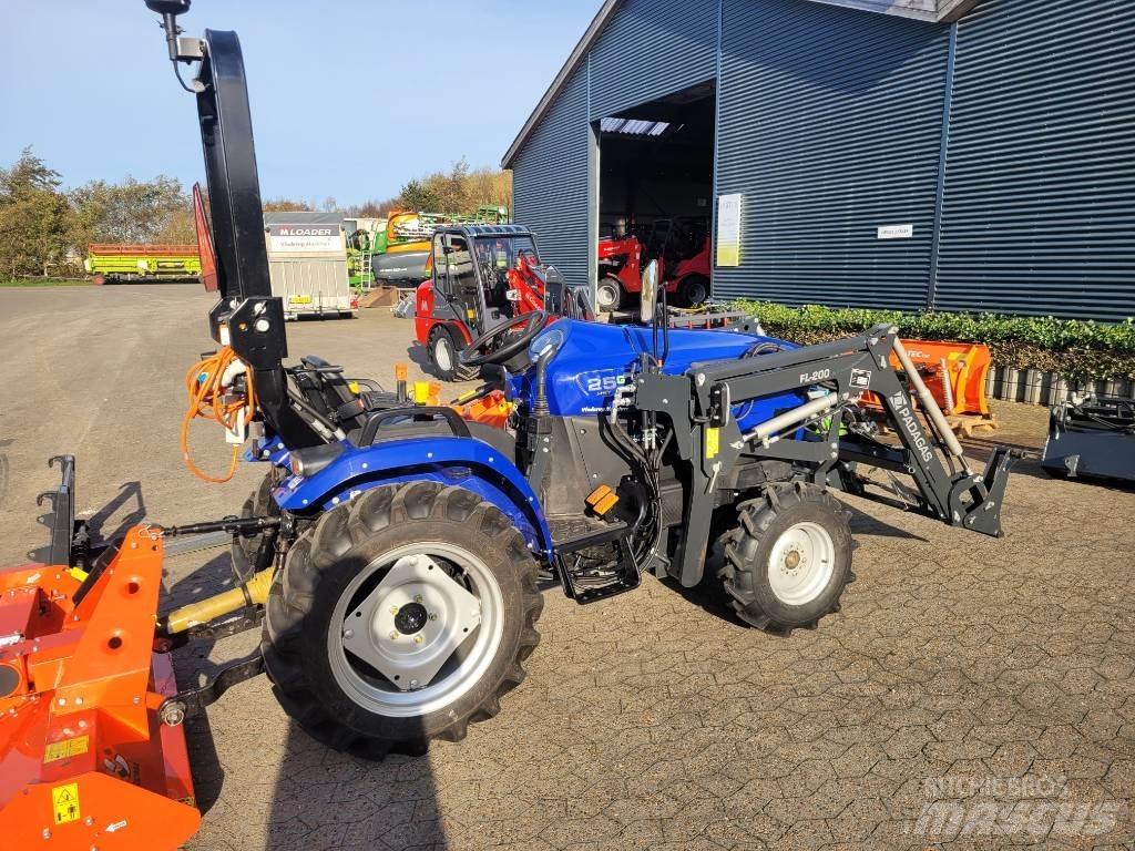 Farmtrac 25 G HST Kompakttraktorer