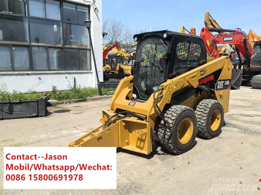 CAT 246 D Kompaktlastere
