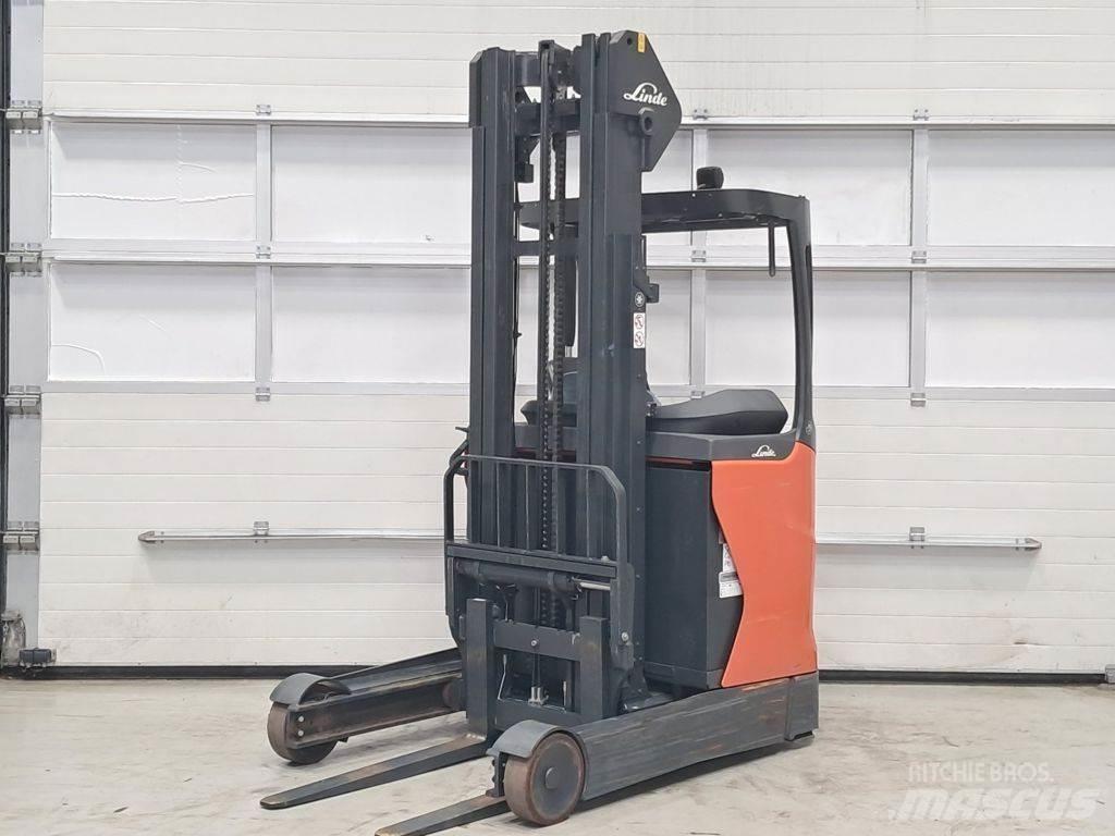 Linde R16-01 Skyvemasttruck
