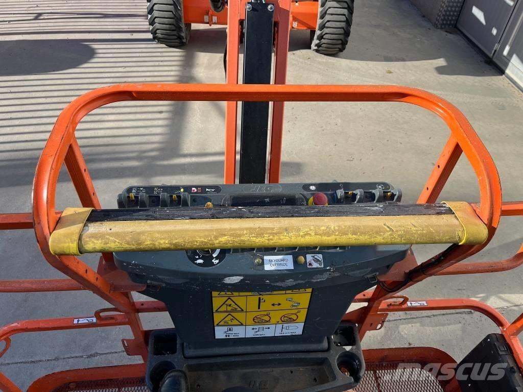 JLG 520 AJ Leddede bomlifter