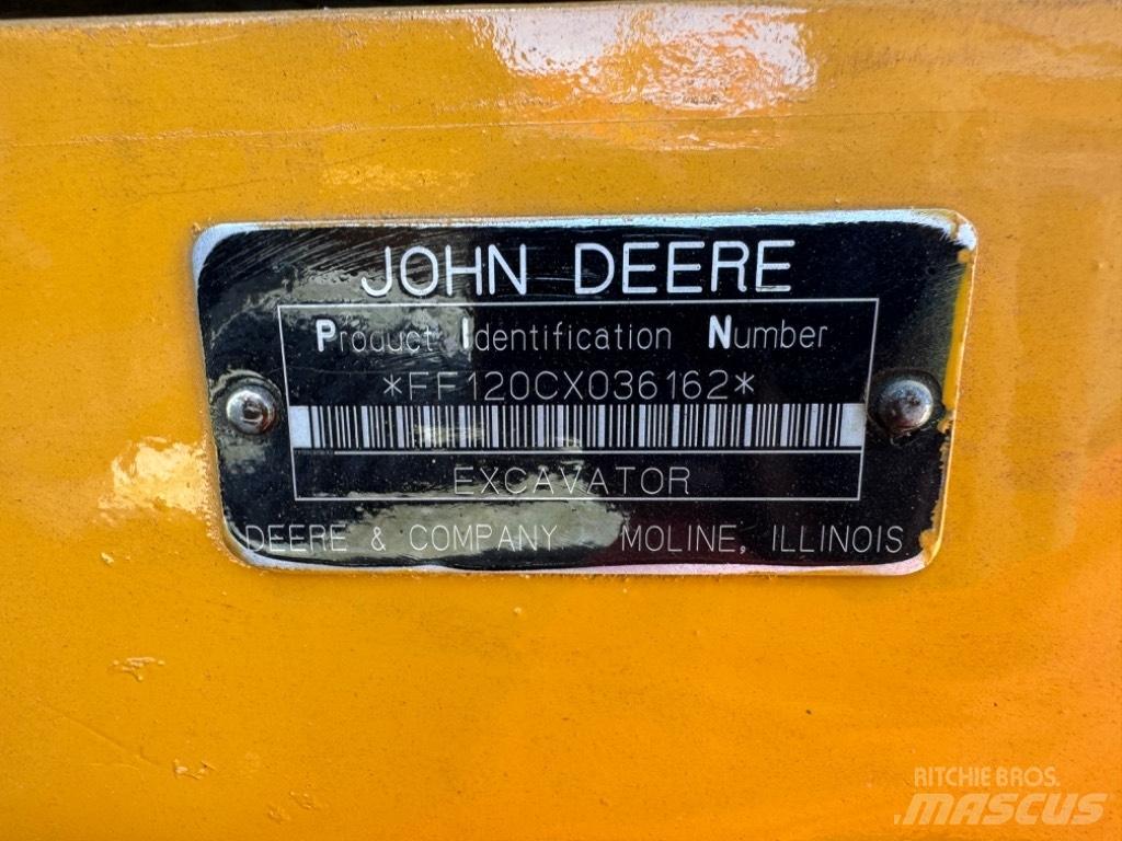 DEERE 120C LC Beltegraver