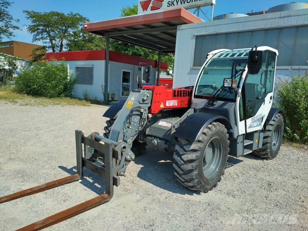 Liebherr T 32-7 Teleskoplastere