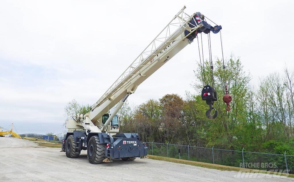 Terex RT780 Røff terreng kraner