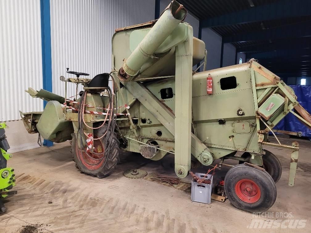 CLAAS Columbus Skurtreskere