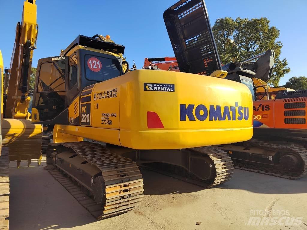 Komatsu PC220-7 Beltegraver