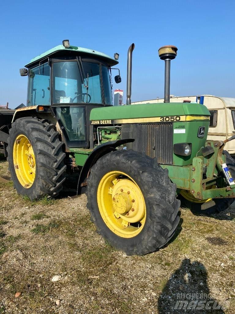 John Deere 3050 4WD Traktorer