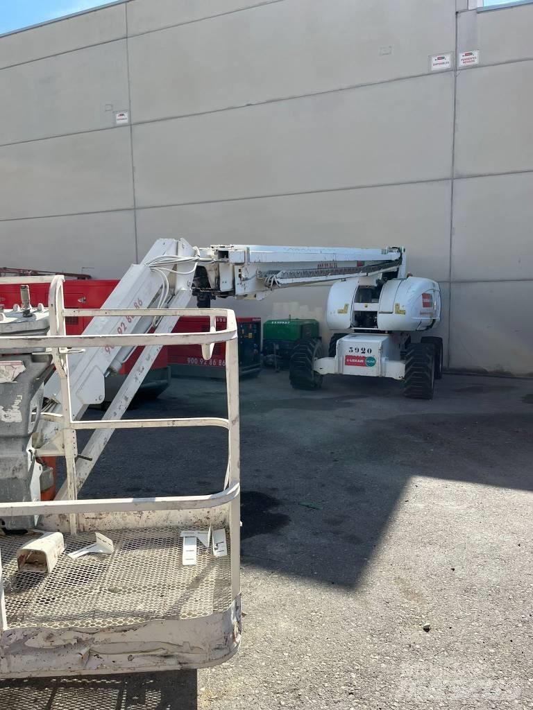 JLG 860 SJ Teleskop bomlifter