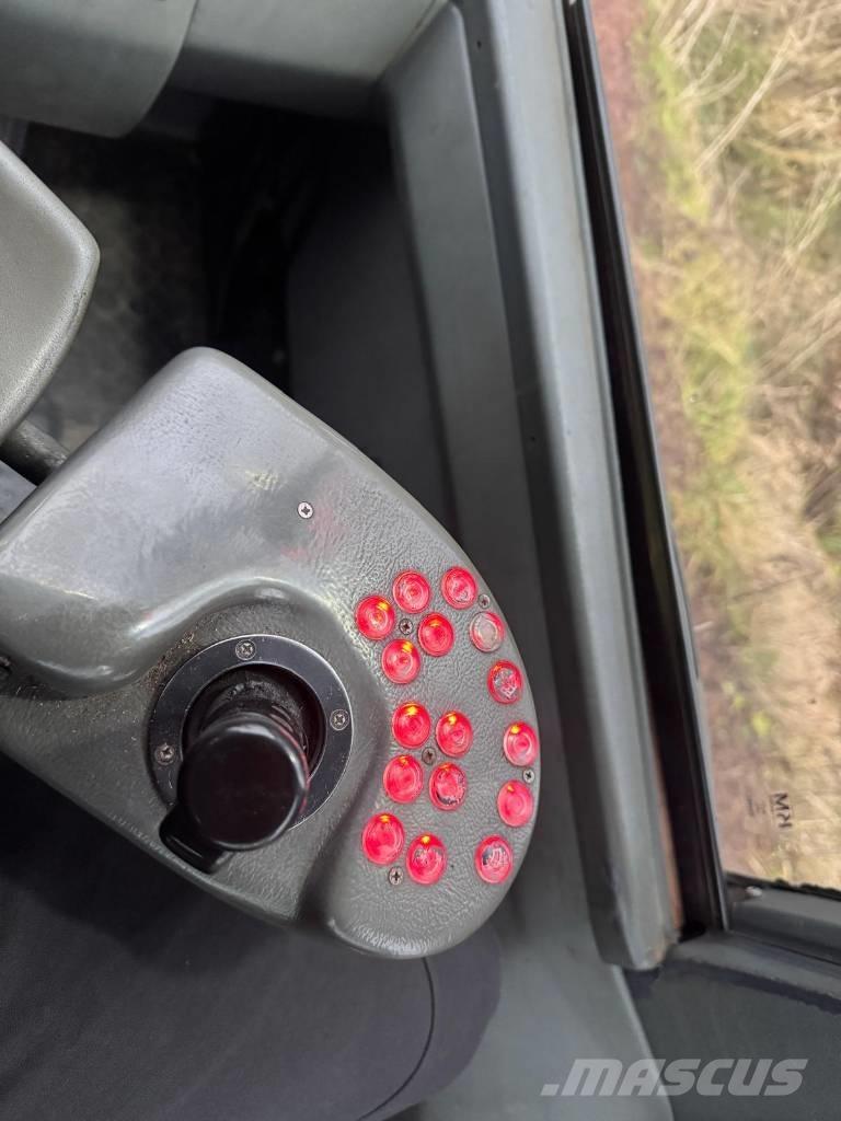 Valmet 860.3 Lassbærere