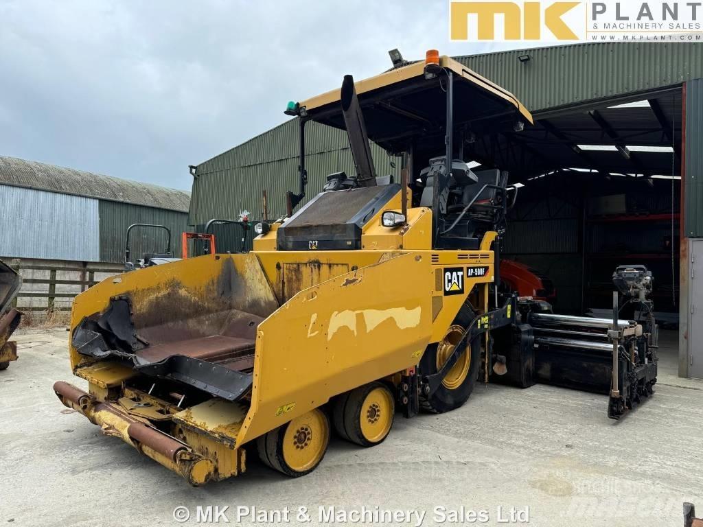 CAT AP 500 F Asfaltutleggere