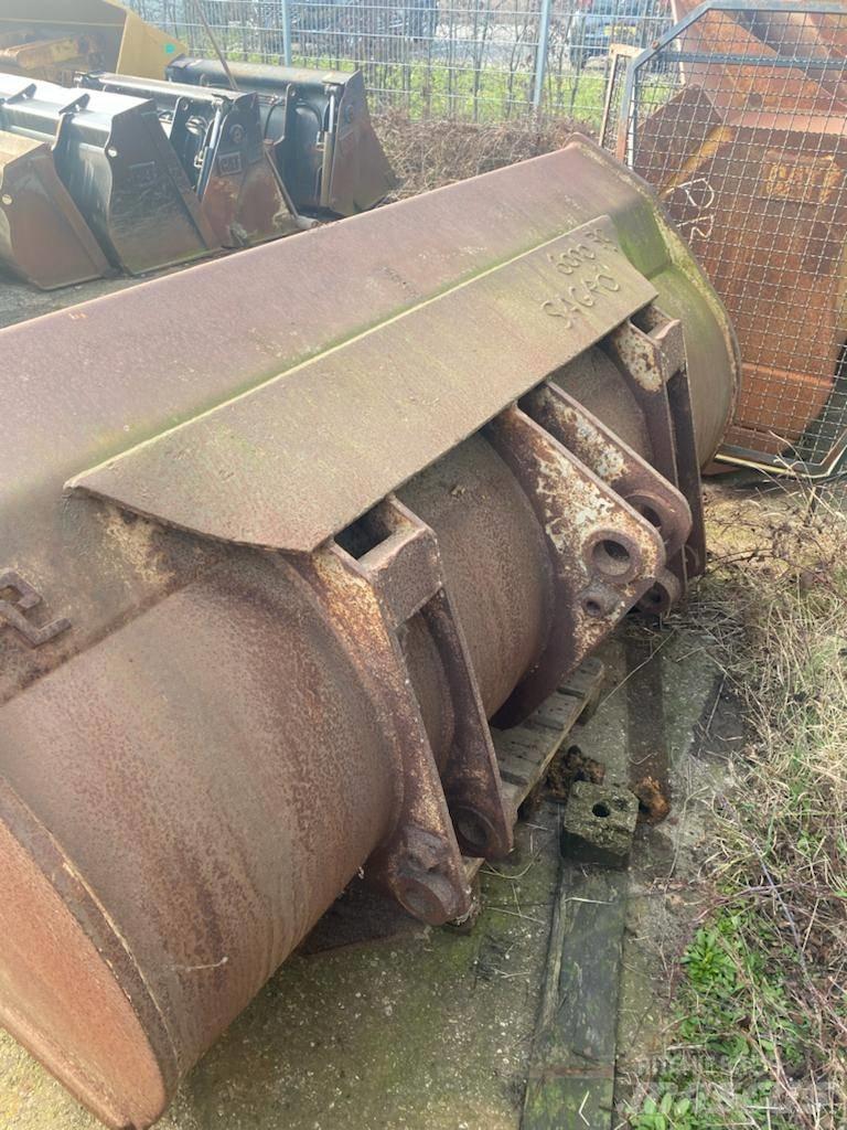 CAT 953 Skuffer