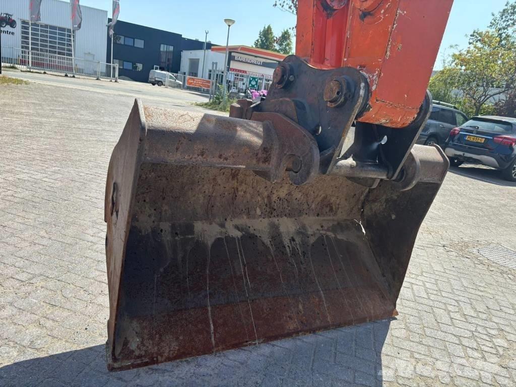 Hitachi ZX 170 W-3 Hjulgravere