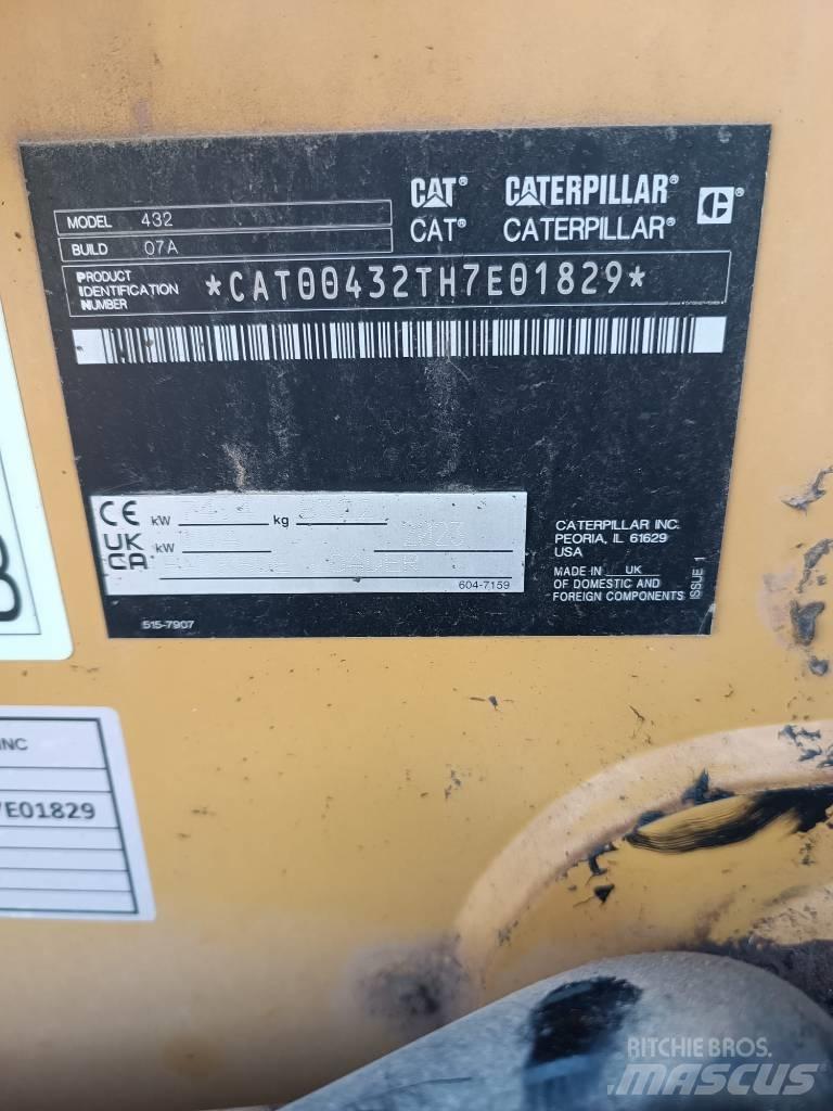 CAT 432 F Traktorgravere