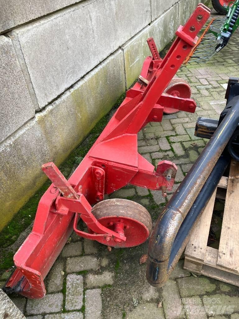  Grondschuif Veiskraper