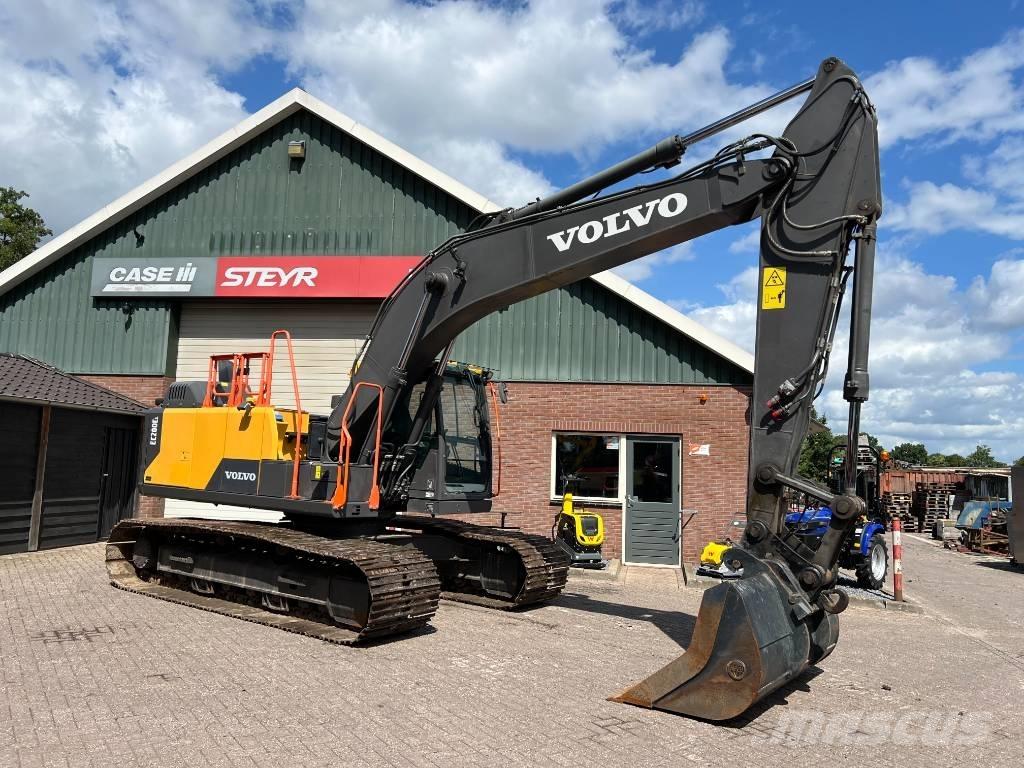 Volvo EC 200 E Beltegraver
