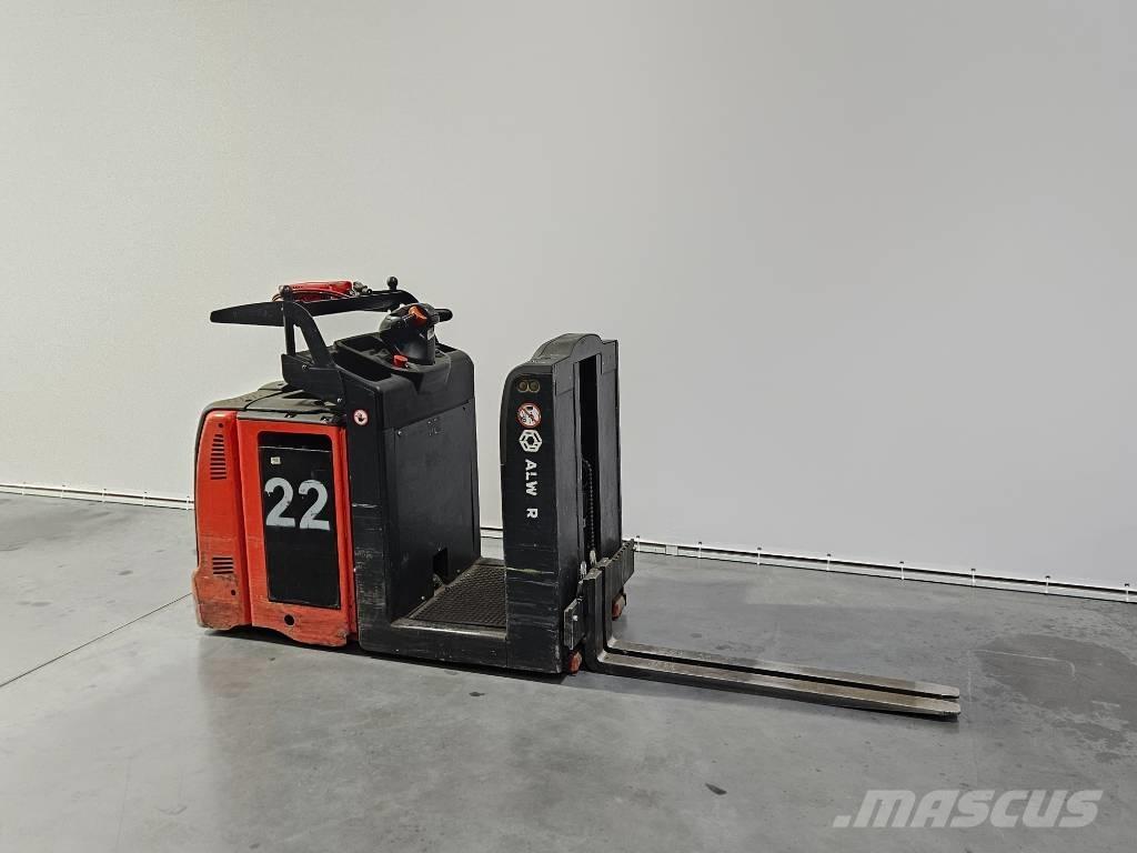 Linde V08 Middelsløftende plukketruck
